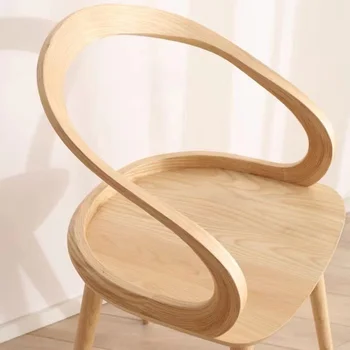 Обеденный стул с ленточной спинкой Стул из массива Ясеня Nordic Ресторан Балкон Кабинет Кровать и Завтрак Дизайнерская мебель для дома