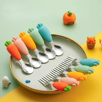 Детская ложка-вилка из нержавеющей стали с изображением моркови, силиконовая детская практика, защита от падения, ложка-вилка для кормления ребенка с короткой ручкой, посуда для посуды