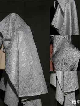 Текстура Жаккардовая ткань Серебристо-белое платье, Дизайнерская одежда Оптом, ткань для пошива одежды своими руками